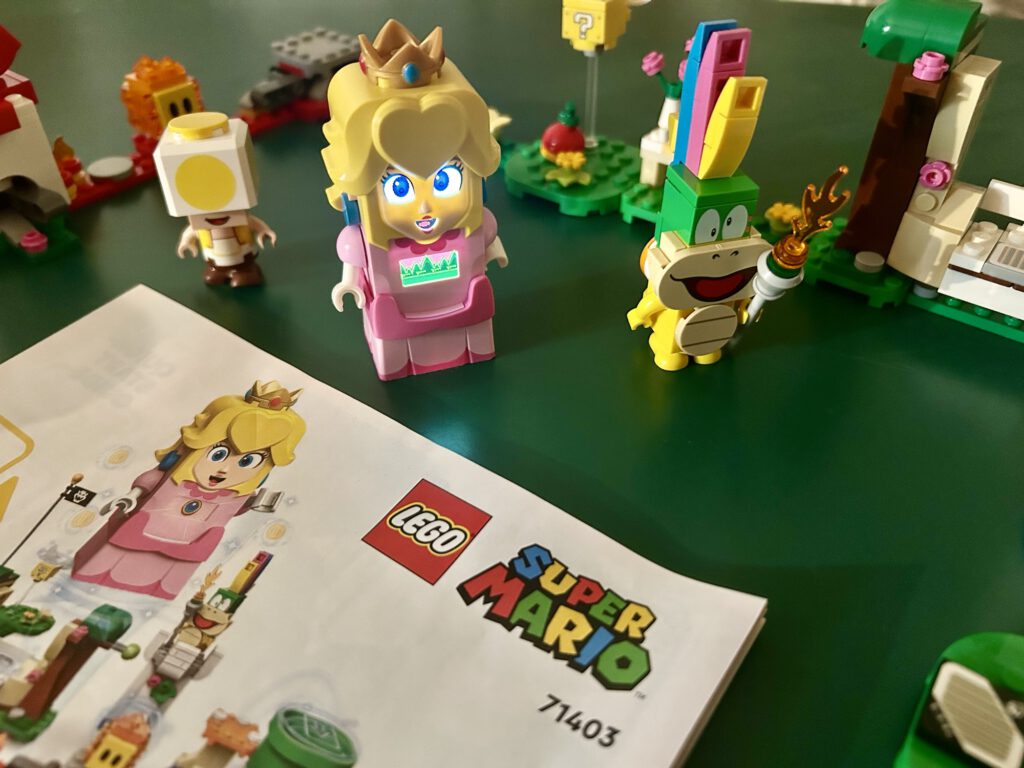 LEGO Super Mario: Abenteuer mit Peach – Starterset